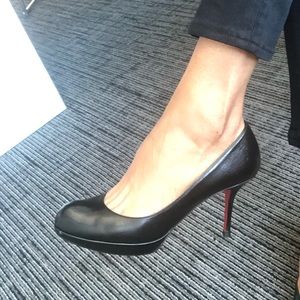 👠CL Simple pump size 7. 👠